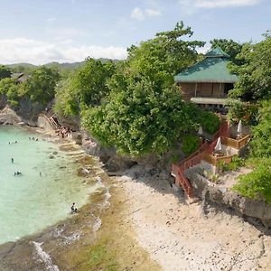 Blue Raven Resort
